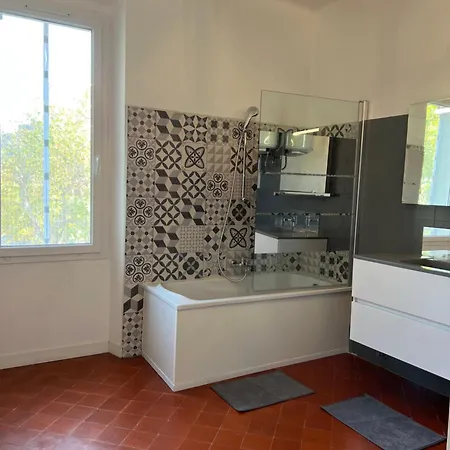 아파트 A La Ferme