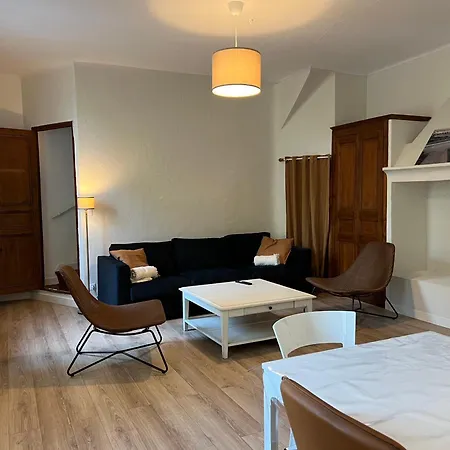 아파트 A La Ferme